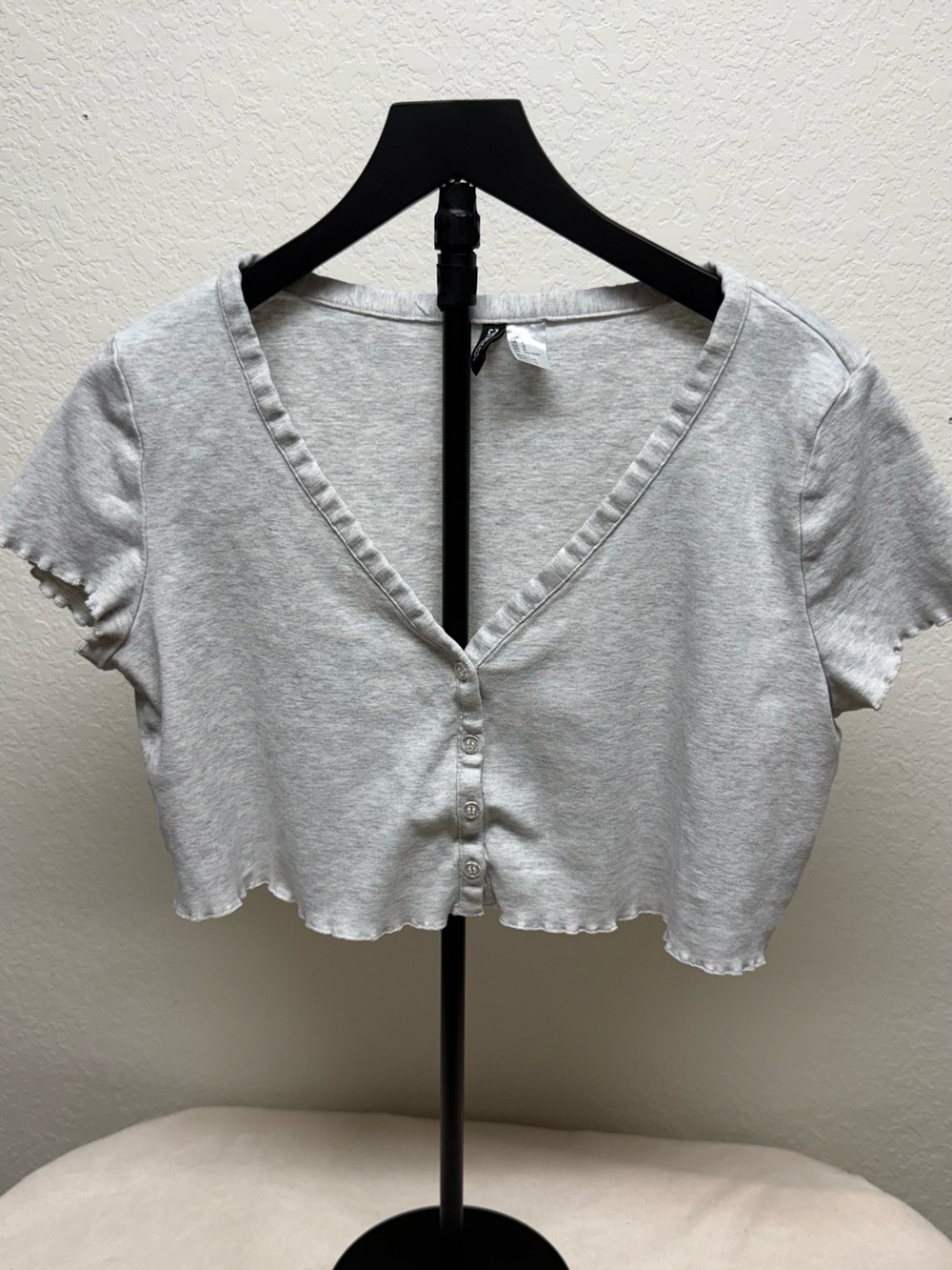Divided Light Gray Cropped V-Neck Button-Up Top